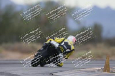 media/Sep-21-2025-Race Pace (Sun) [[98bf33ef95]]/Verified/2-Turn 2 Backside (835am)/